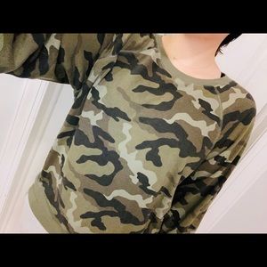 American Eagle Sweatshirt